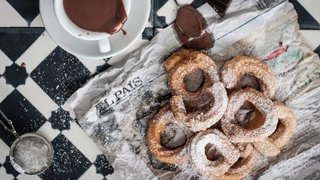 Churros con Chocolate