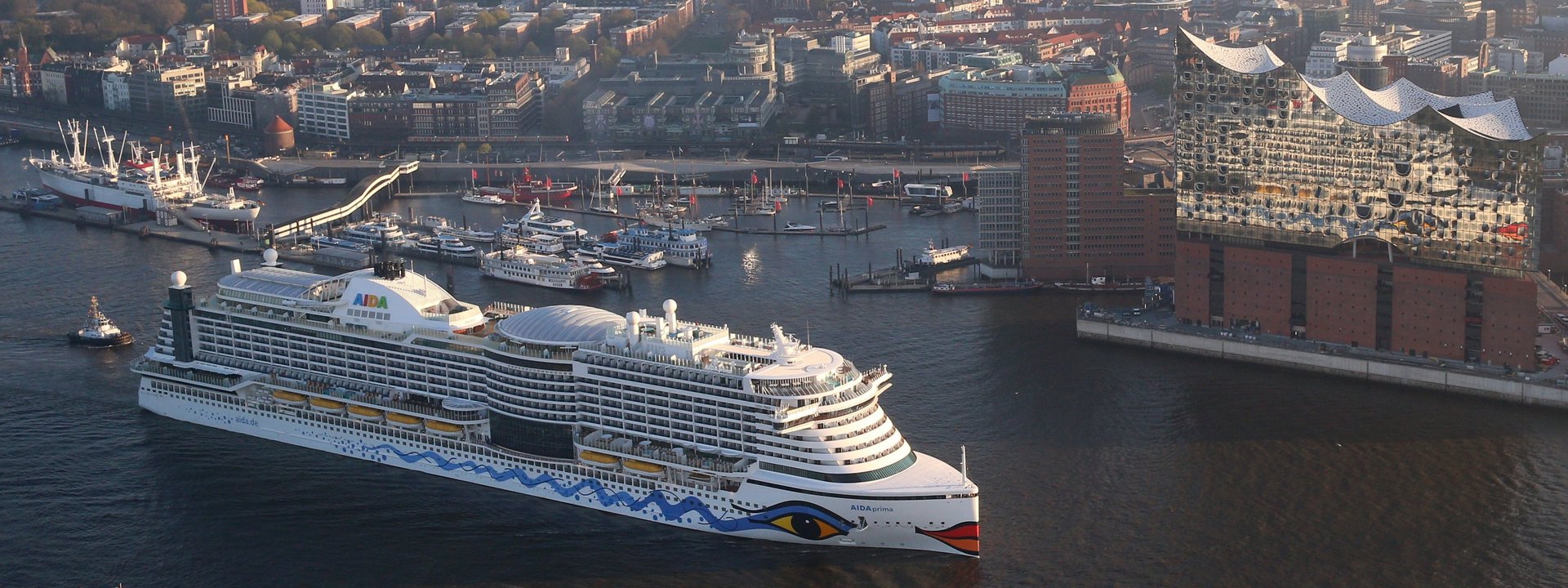 Von Hamburg in die Welt mit AIDA Cruises